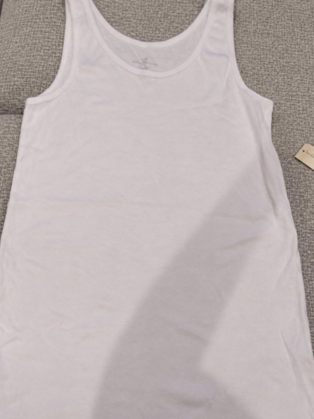 white basic tank